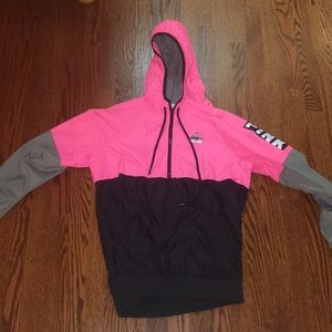 VS PINK WINDBREAKER